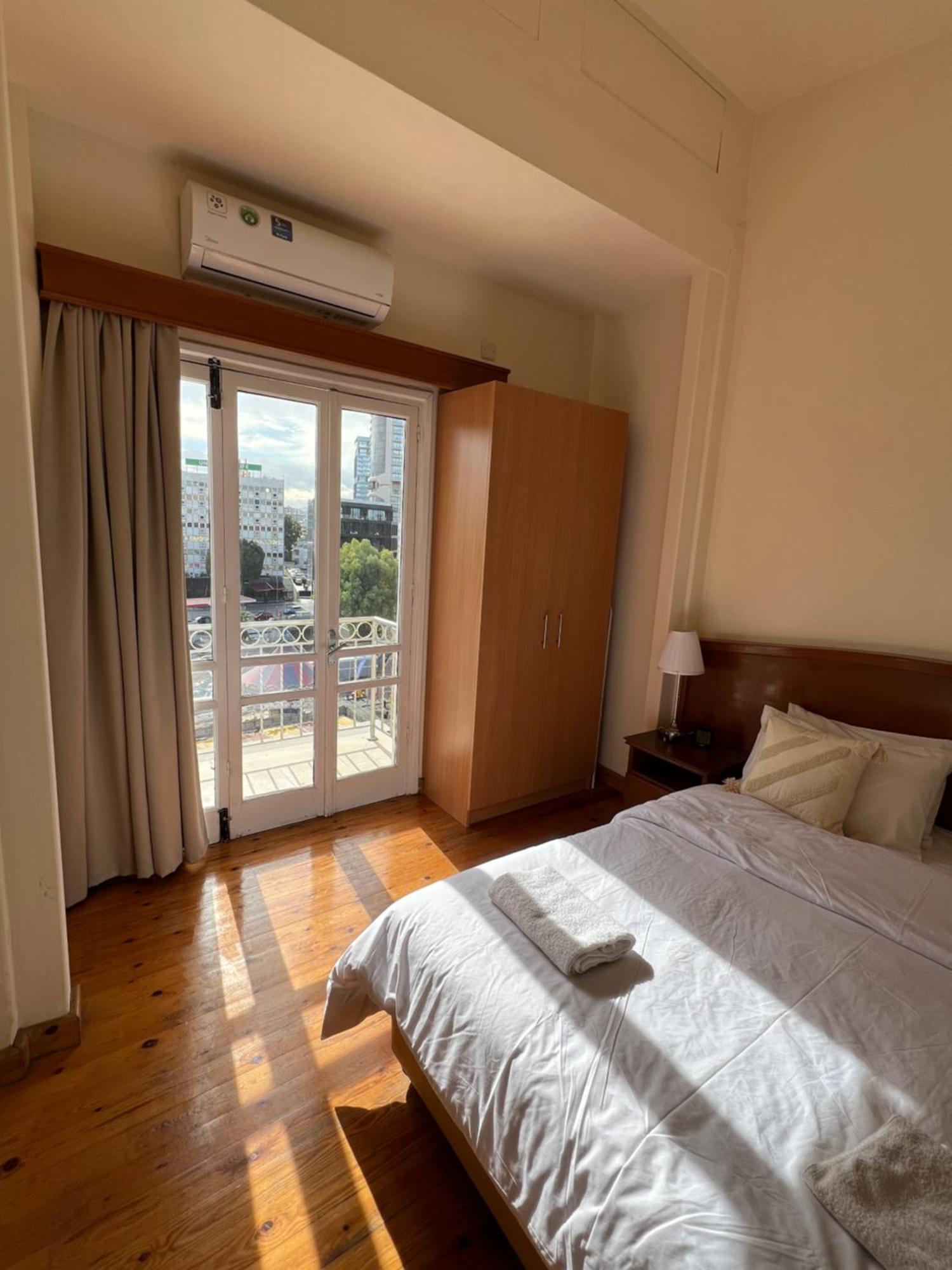 Nicosia City Centre Sky Views Apartment Ngoại thất bức ảnh